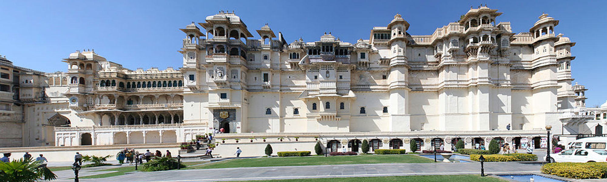 Royal Castle Tours Packages in India