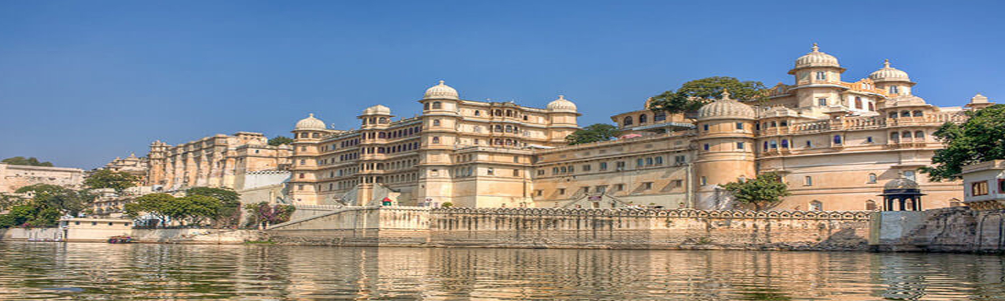 Royal Castles Budget Tours in India 