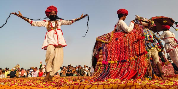  Desert Triangle Tours in India with Pushkar Fair Tours in India