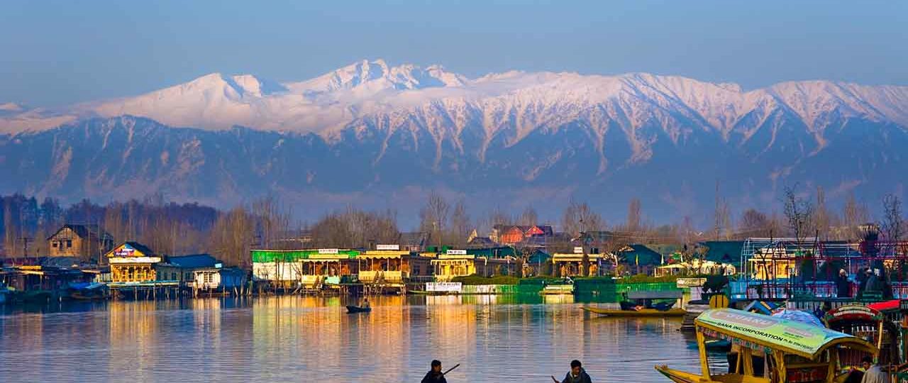 Honeymoon Budget Tours in India 